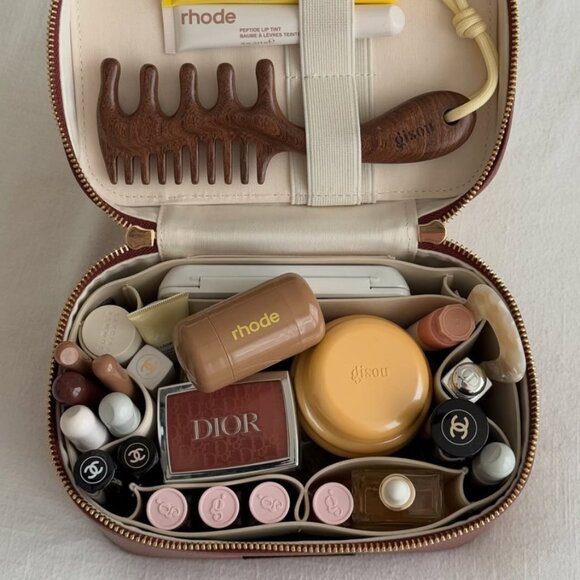 NWT Etoile Collective Oval Toiletry Case - Picture 2 of 5